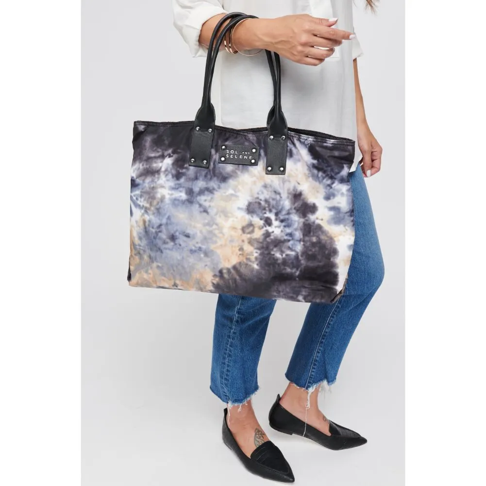 It Girl Tote