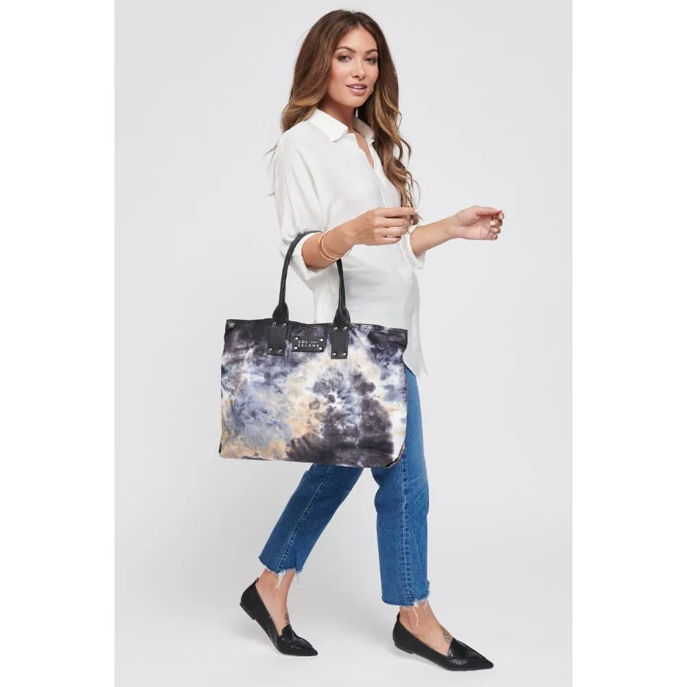 It Girl Tote